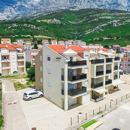 Apartments Leone Lukas Promajna Luaran gambar