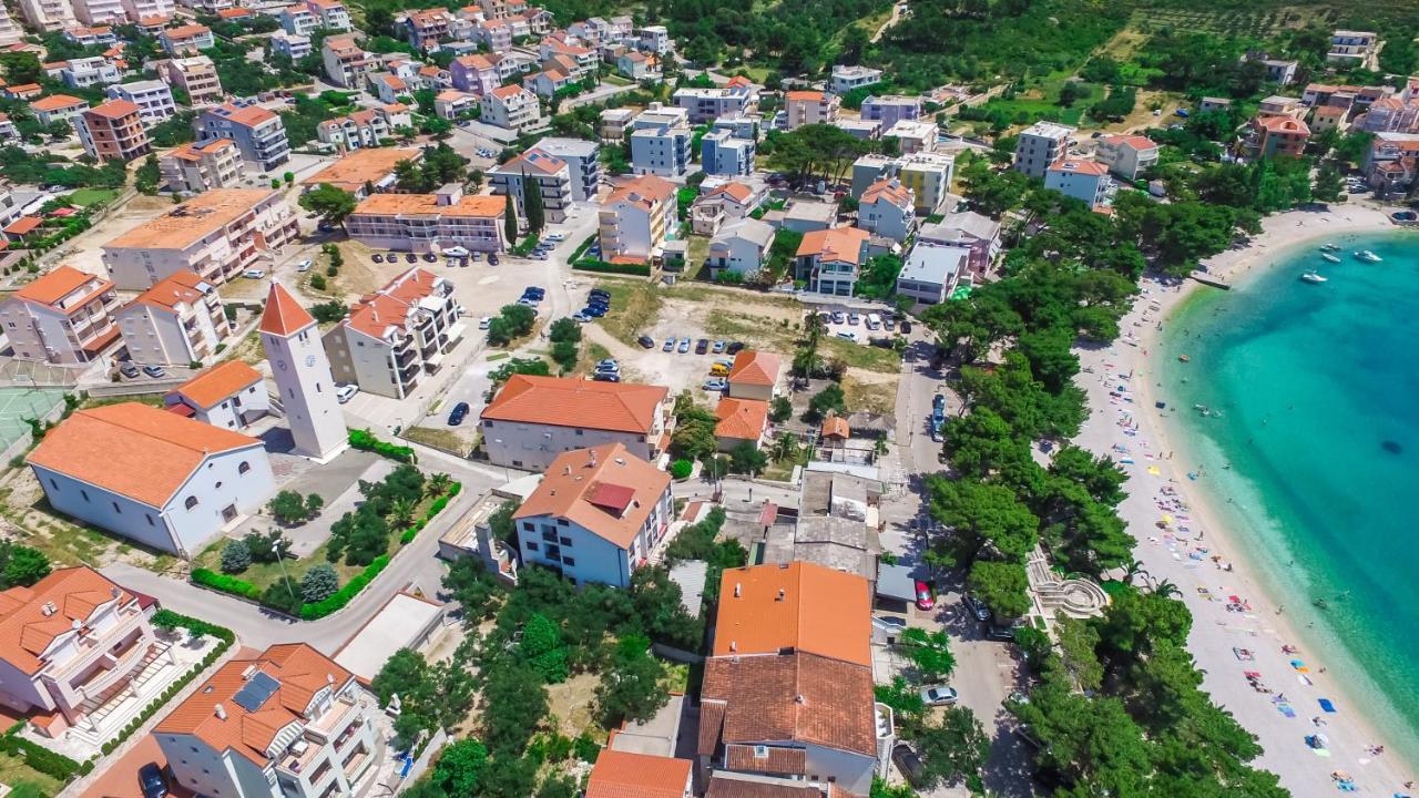 Apartments Leone Lukas Promajna Luaran gambar