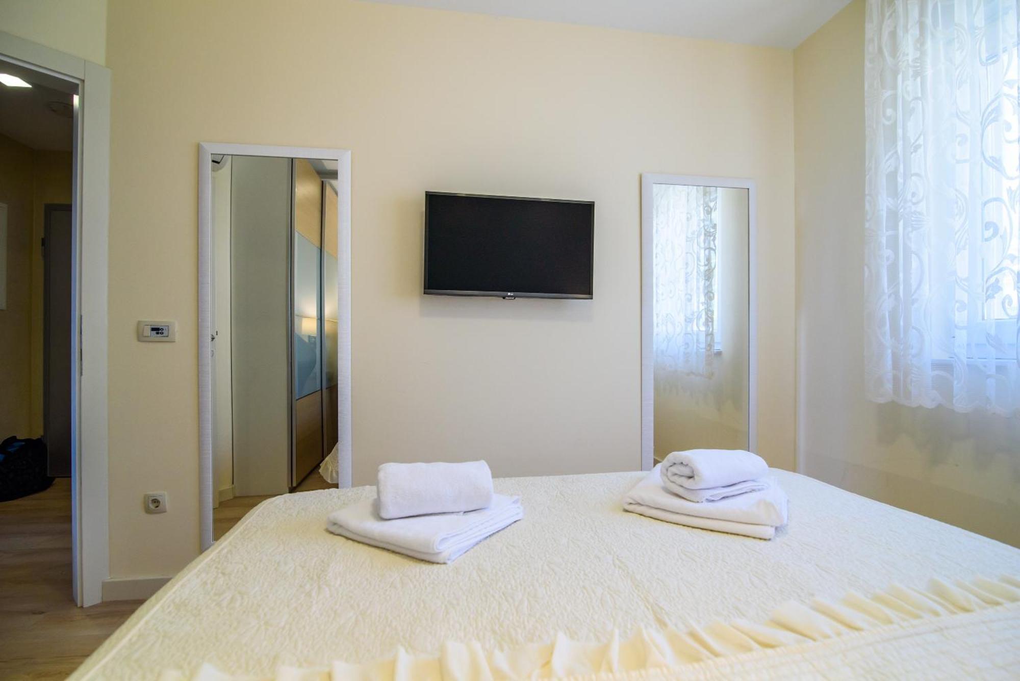 Apartments Leone Lukas Promajna Bilik gambar