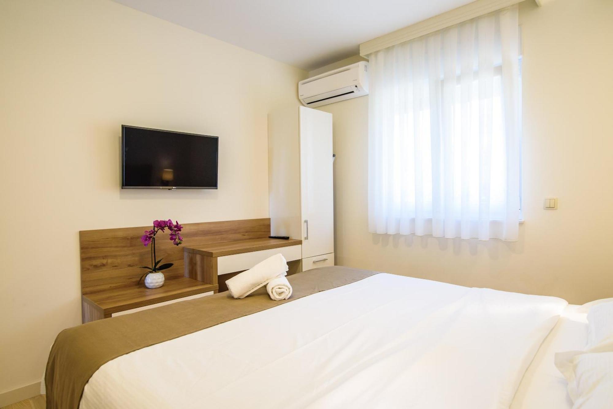 Apartments Leone Lukas Promajna Bilik gambar