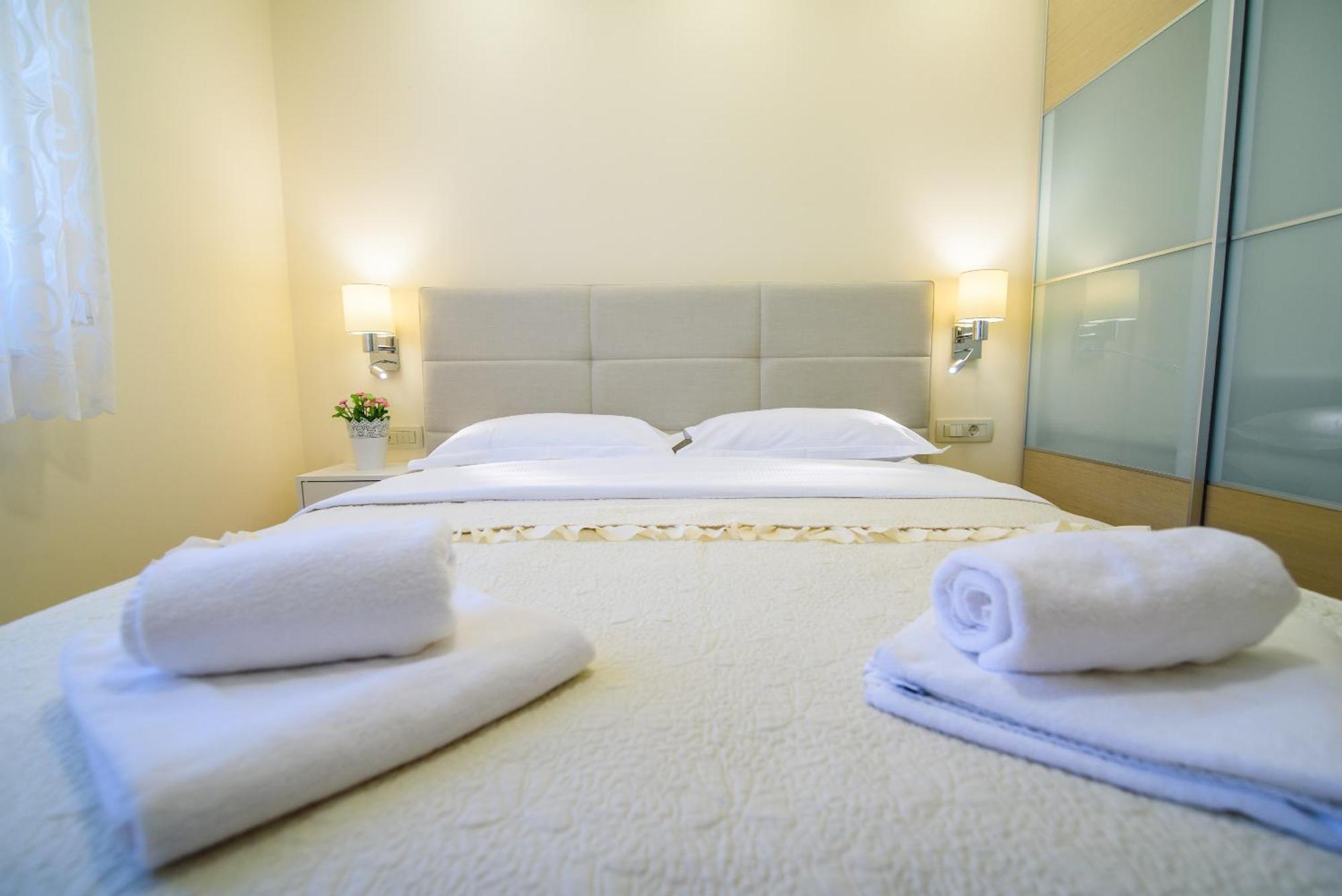 Apartments Leone Lukas Promajna Bilik gambar