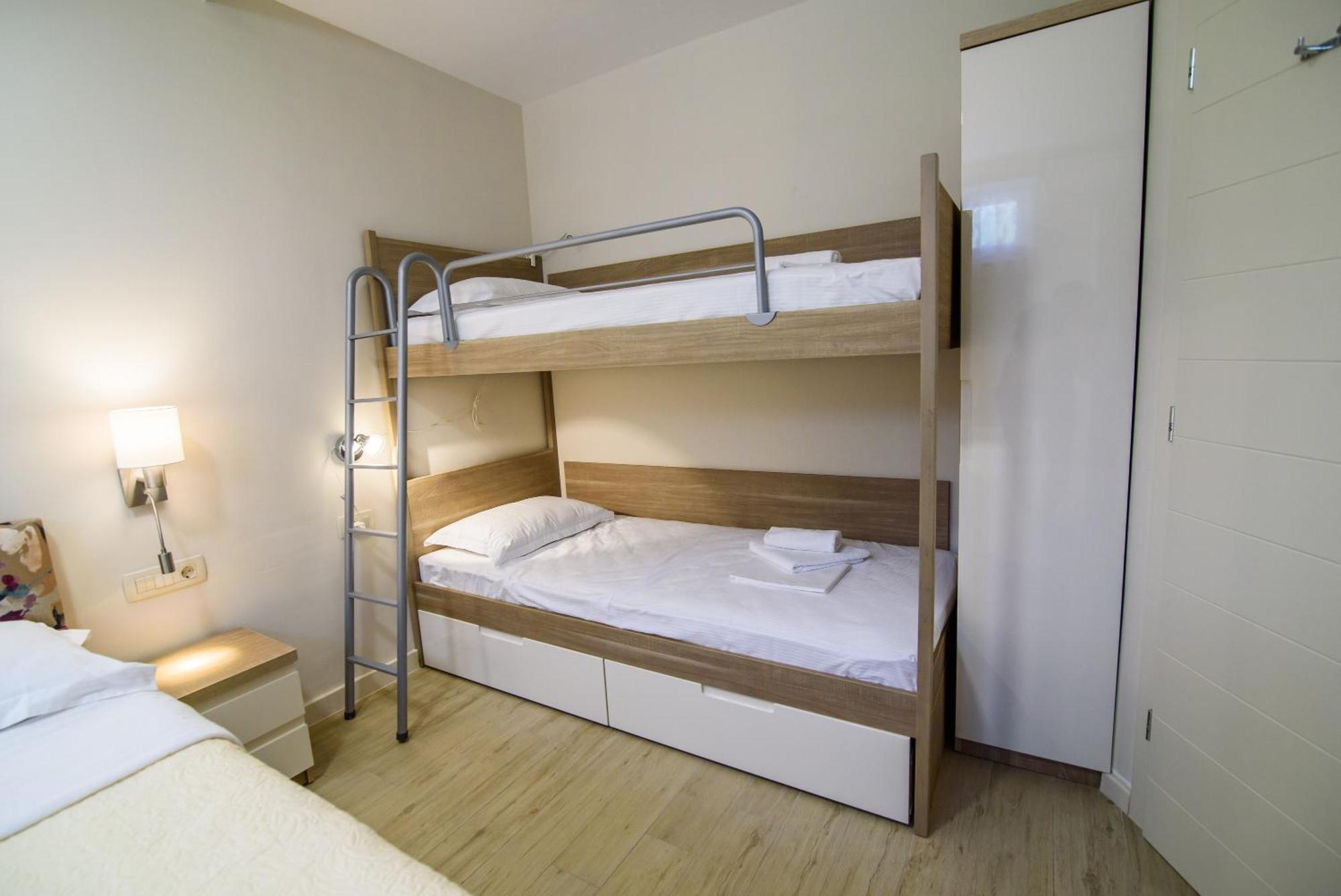 Apartments Leone Lukas Promajna Bilik gambar