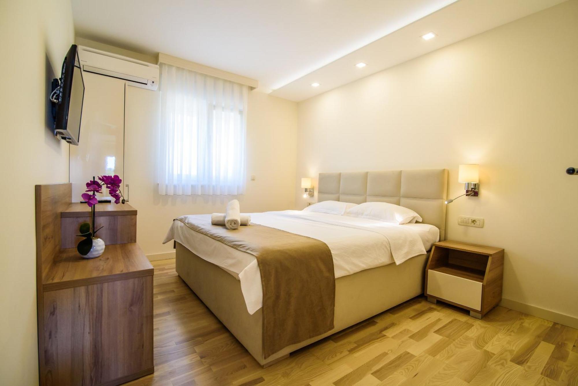 Apartments Leone Lukas Promajna Bilik gambar